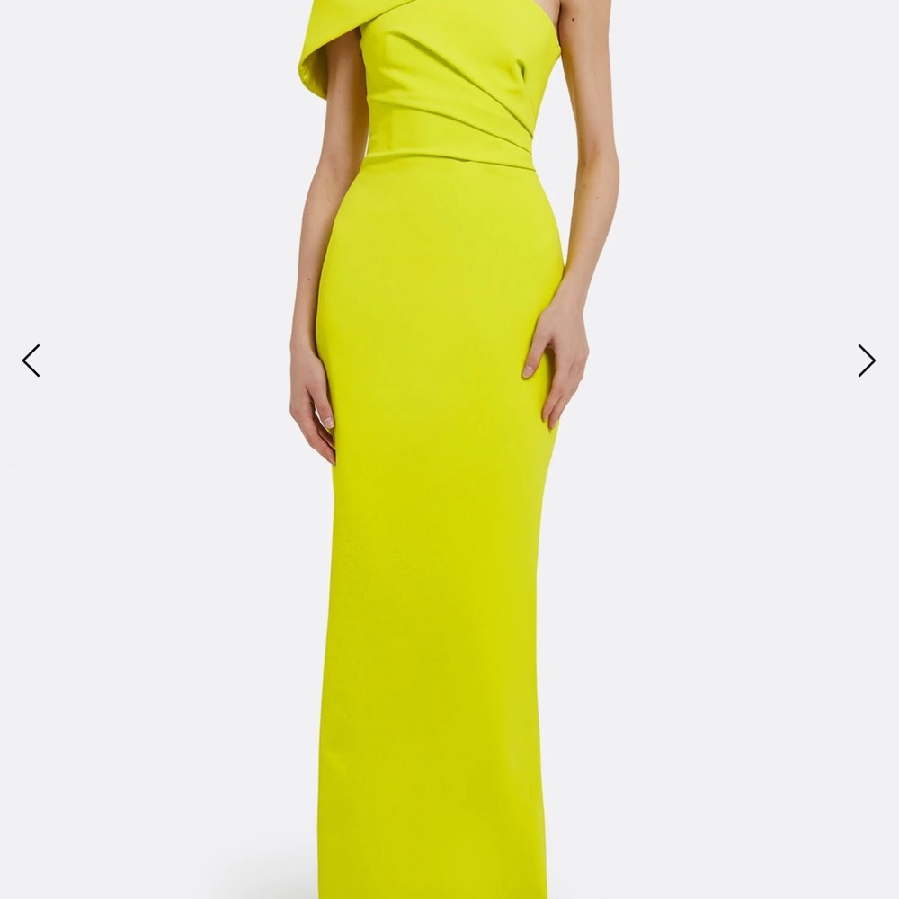 Chic One-Shoulder Safiyya Veronica Dress